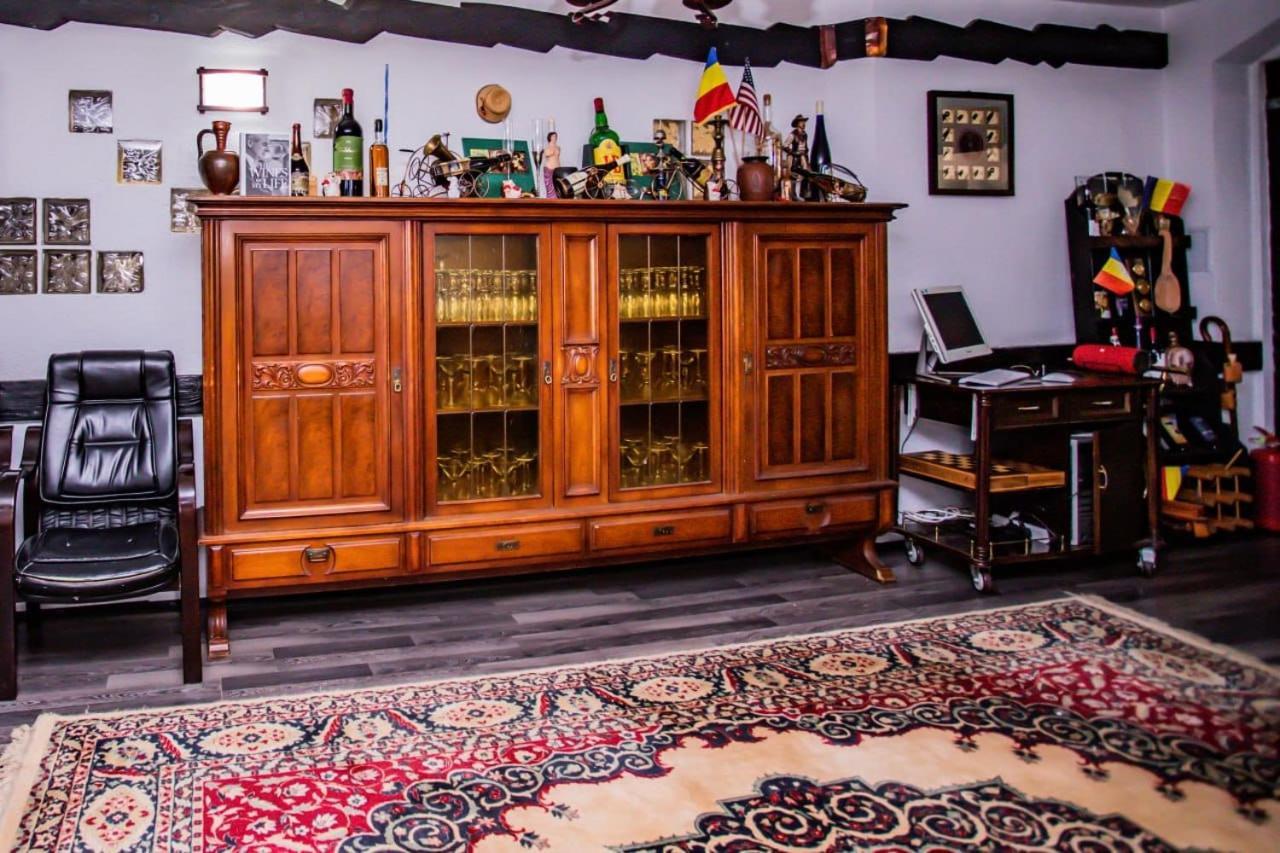 מלון סוצ'ביטה Casa Octavian מראה חיצוני תמונה